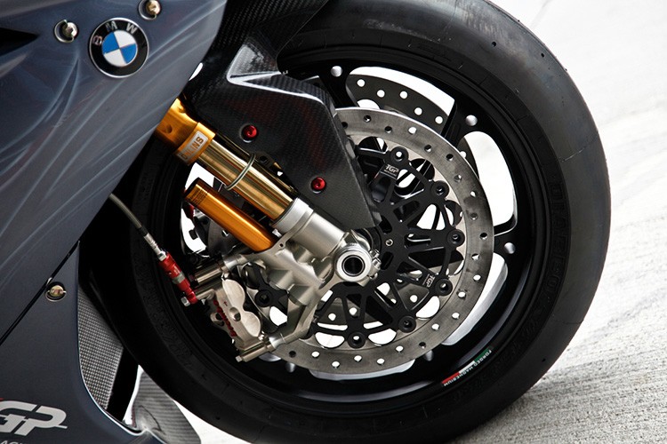 Sieu moto BMW S1000RR phien ban Racing 